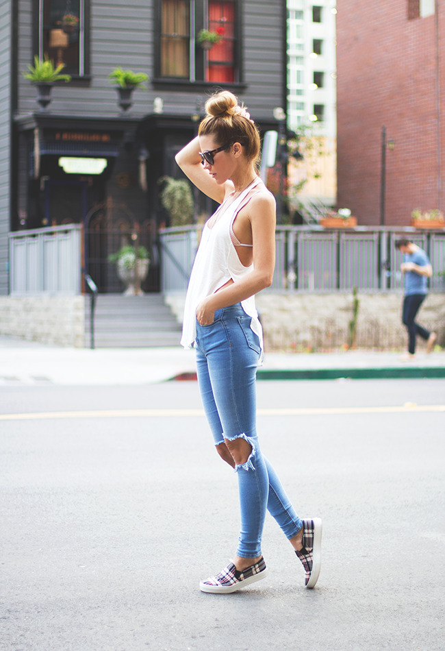 bestfashionbloggers:  Native Fox / Chill http://ift.tt/1hovpn2 // see more at bestfashionbloggers.com