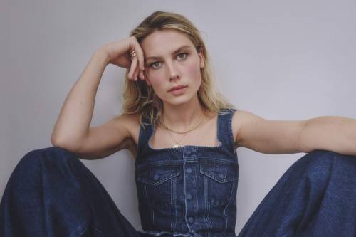  THE WORKING WARDROBE: ELLIE ROWSELL 