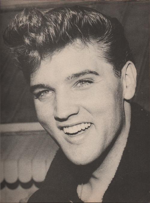 Elvis presley with beard