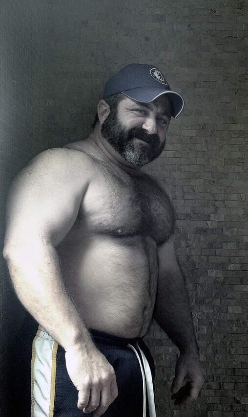 gymbear:  Luke Mills  I&rsquo;ve reblogged real life Mario so many times I forget