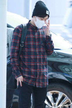 ifnt0428:  151003 Incheon Airport Departure © MILKWOOH | do not edit, crop, or remoe watermark  