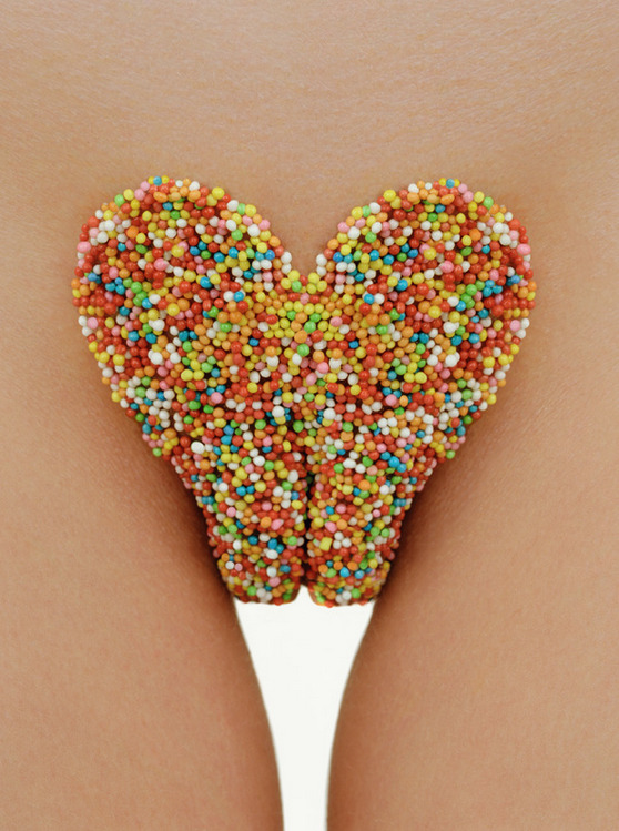 thenudetvshow:  Tuuli Shipster, naked model  (x7)