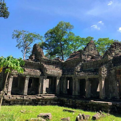 hinducosmos:Preah Khan Temple, Angkor Wat, Cambodialoreleypolaroid wrote : Preah Khan Temple. It is 