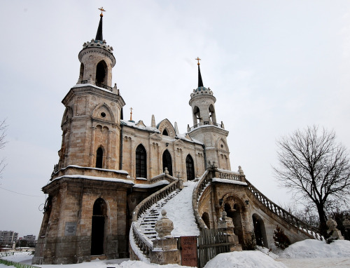 lostcenturies:The Church of Vladimir Icon of Mother of God, Bykovo, Russia (by sensommer)