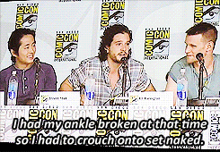 jamiefrasar:  Kit Harington on his sex scene on Game of Thrones at SDCC. 