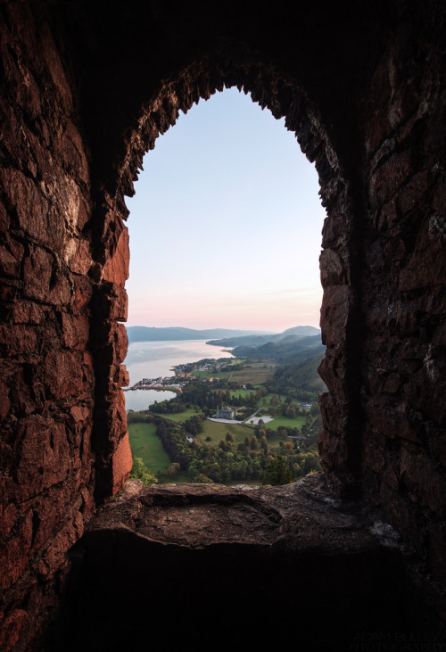 wanderthewood:View from Dùn Na Cuaiche, Inverary Castle, Argyll, Scotland by adambulley