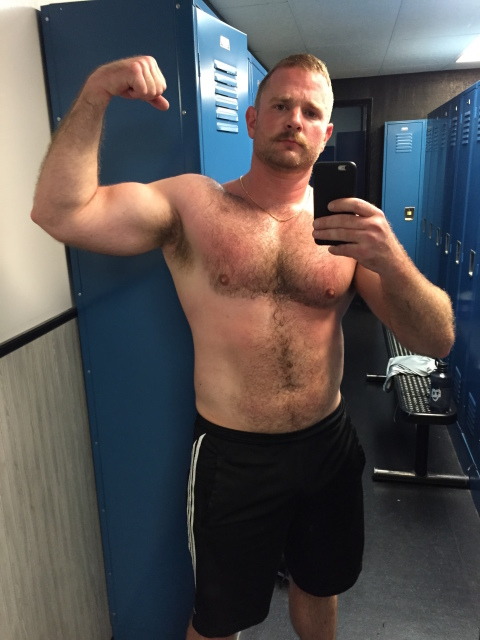 XXX fhabhotdamncobs: thickbear475: GRRR~!   W♂♂F photo