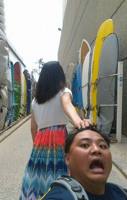 leupagus:  boredpanda:    Taiwanese Couple Hilariously Parodies #FollowMeTo Couple    I am way more convinced that these two are in love than the followmeto folks 