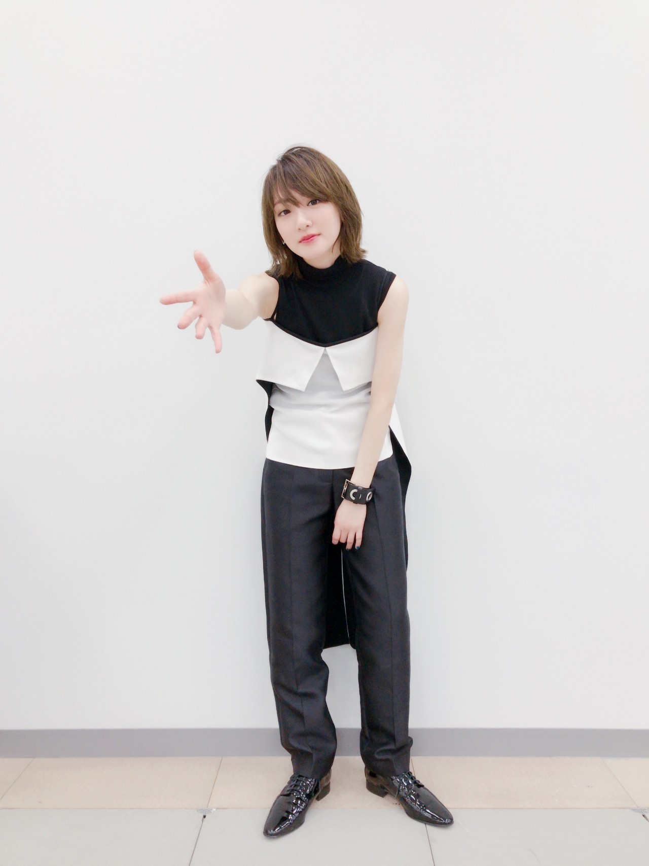 omiansary27:  http://blog.nogizaka46.com/ Ikoma-chan 