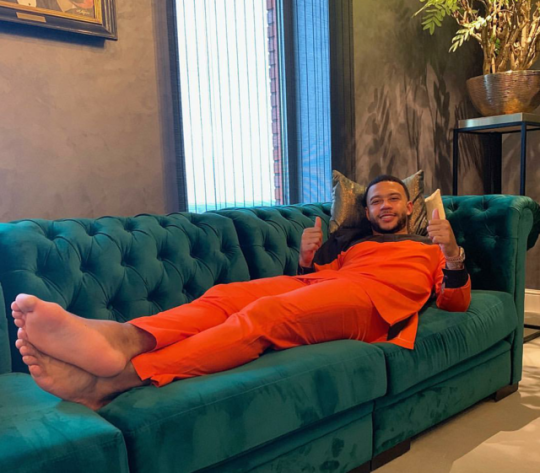 famousfeet:  