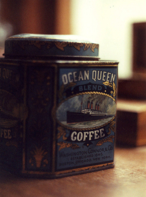 bnreimels:  valscrapbook:  zenit 10 by mister sullivan on Flickr.  (via TumbleOn