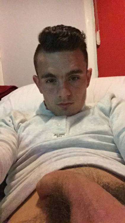 me-and-str8boys: Str8 JamieVideos and more pics here:eroshare.com/buezx5cu Classic chav