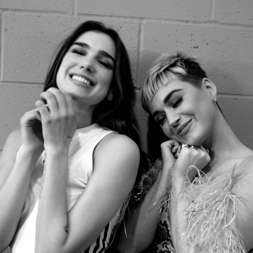 waterest:Dua Lipa and Katy Perry 