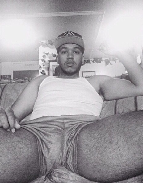 chubworldent:  pooky24:  thickboyswag:  Legs open  I can never scroll past this pic