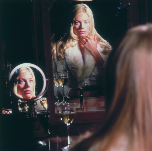 peta-wilson:  Peta Wilson “La Femme Nikita” 1997 