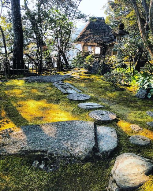 臥龍山荘 / Garyu-Sanso Garden, Ozu, Ehime ② 愛媛県大洲市の『臥龍山荘』の庭園が素敵…！ 巨匠 #黒川紀章 に“桂離宮に劣らない&rdquo