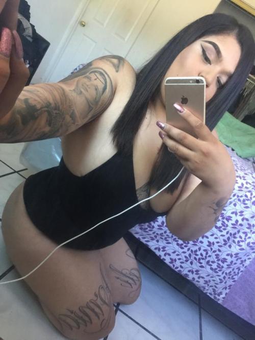 XXX latinashunter:  Beautiful Thick Latina Perfection. photo