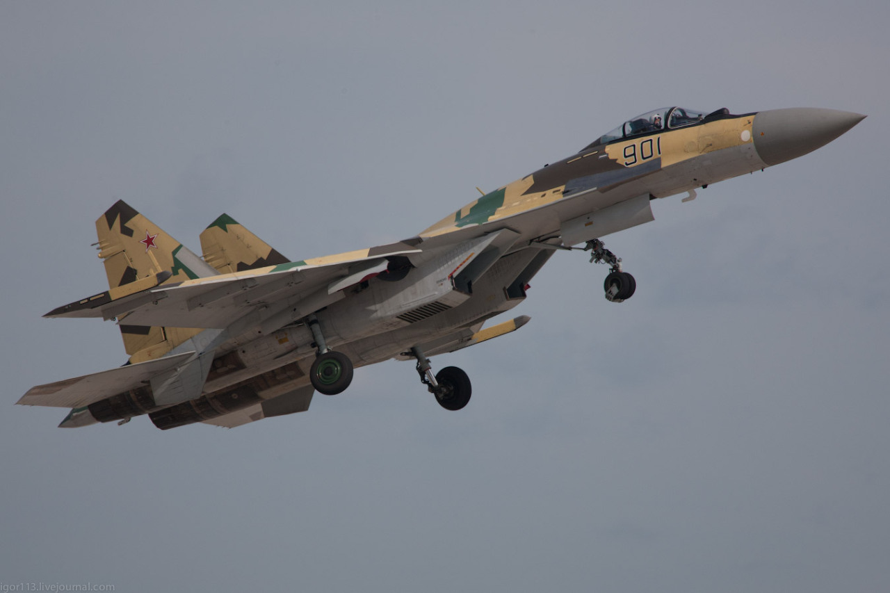 rocketumbl:  Su-35 Prototype 901