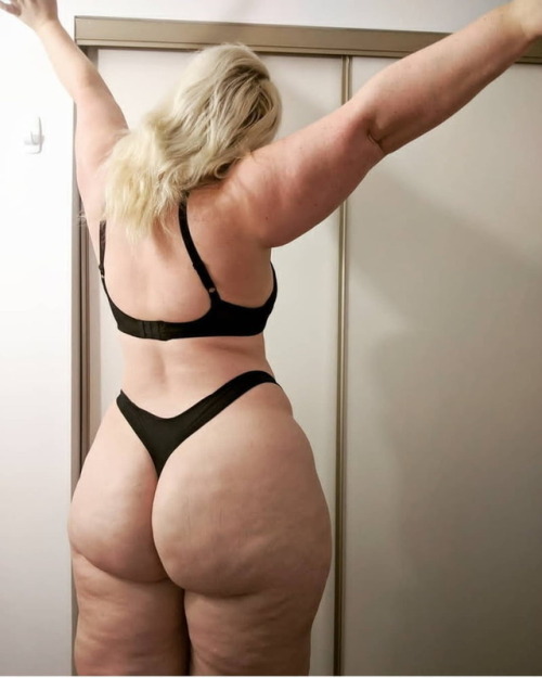 eagleladylog: Love ❤ your mom with no shame.
