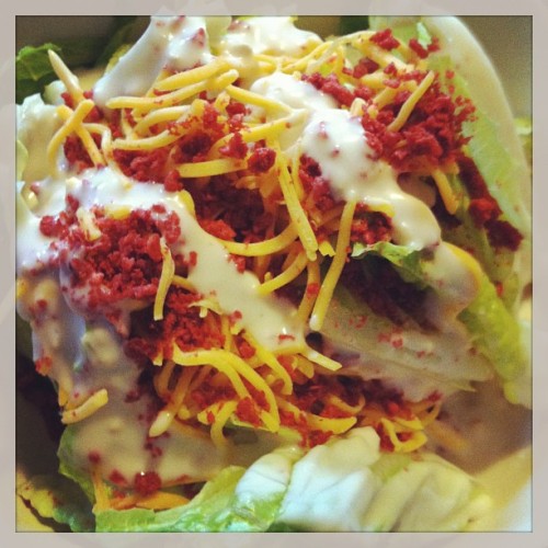 selfemployedwriter:Love salads!Me, too! :)