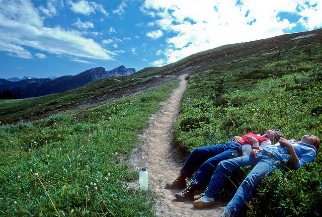 lust4mtns:  Phyllis and Her Mom Looking at the Sky by K&amp;J_2184 on Flickr.