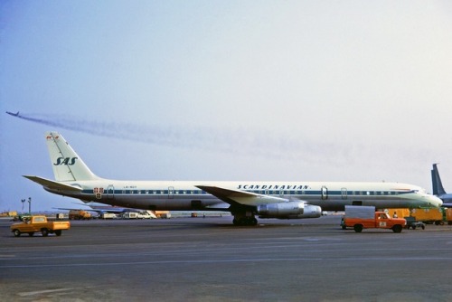 SAS Introduced The DC-8 In 1960. For More Than 20 Years, SAS Owned The 30, 50, 60 And 70 Series.