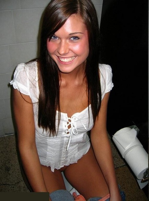 XXX dimitrivegas:  Toilet girl  photo