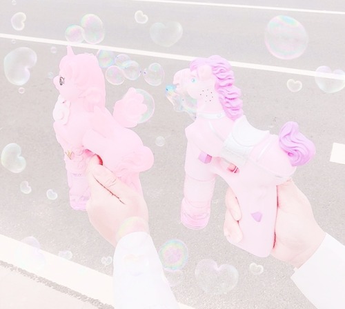 ♡ Unicorn Bubble Gun Toy (3 Styles) - Buy Here ♡Discount Code: honey (10% off your purchase!!)Please