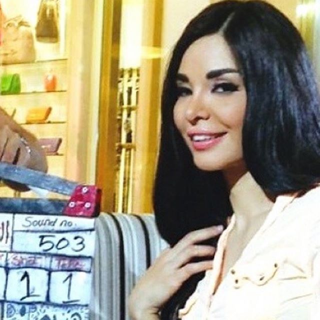 Tv Host Actress هذا الفيديو تم عرذه في حفلة عيد ميلاد زوجي حبيبي