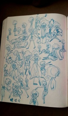 dontdenythekawaii:  Lots of tiny pearl from