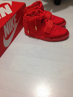 phuckindope:  Yeezy Red Octobers 