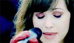 demilavoto:  August 28th 2008 // 6 years since the Get Back music video. 