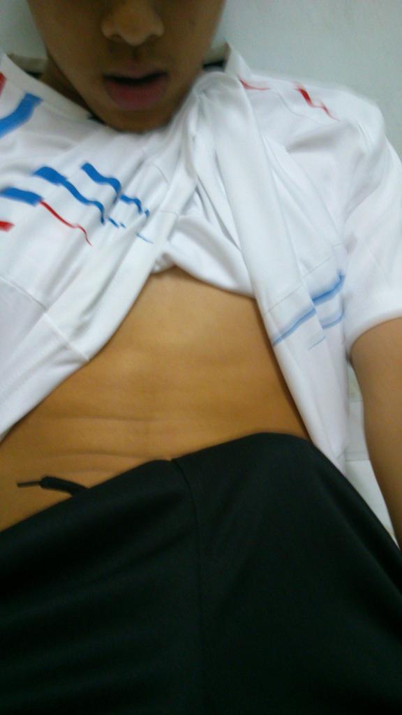 byrankhoo:  hbst:  Very nice…  :)   Wow who is he?.. I like :))