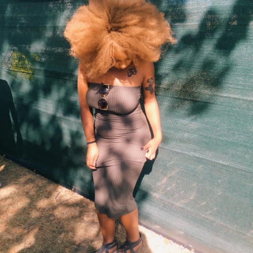 naturalblkgirlsrock:  Made In America ‘15 The Homie Sydney, IG: thehomiesydney 