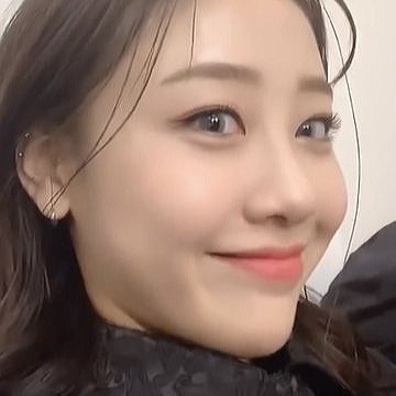  ~ ઈ♡ଓ Yves 🌸🧸