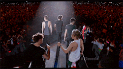 1dthisisus-timeline:  29 AUGUST 2013 #1Dmovie is NOW PLAYING in cinemas around the world! Get tickets now and join the party! 