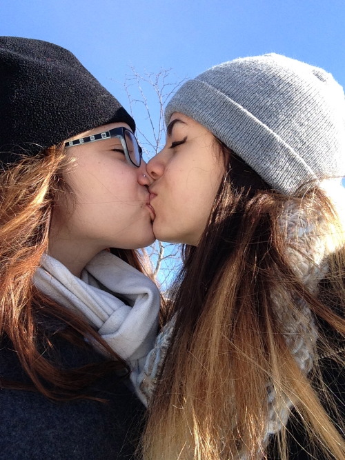 Porn lipstick-lesbian:  ♀♡♀ photos