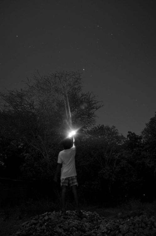 gravitationalbeauty:  The Light in The Hand by Angad Patil