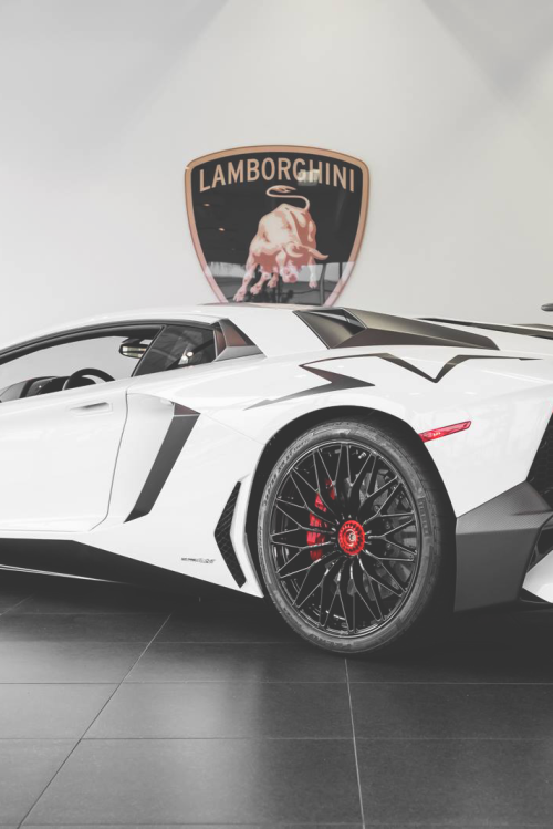 airemoderne:  Aventador SuperVeloce - Newport Beach | Part 1 / 2 