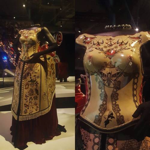 This outfit was so amazing. *swoon*#wowemp (at EMP Museum)