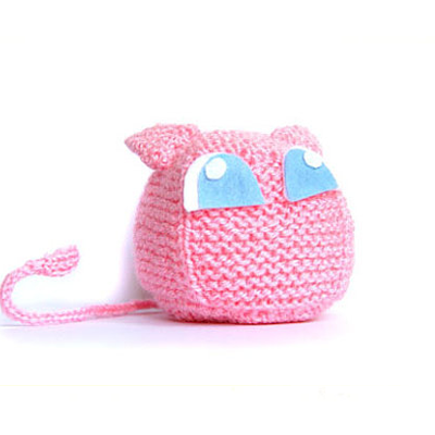 geekymerch:Pix3l Knits on Etsy hand-makes these adorable Pokémon pixel cubes 😍