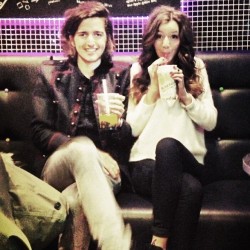 Awe lol El is so cute and flawless! I just