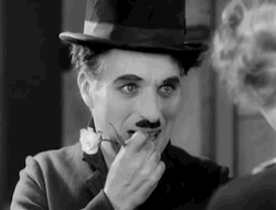 oldhollywoodcinema:Charles Chaplin in City