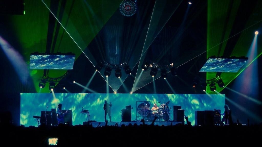 TOOL LIVE