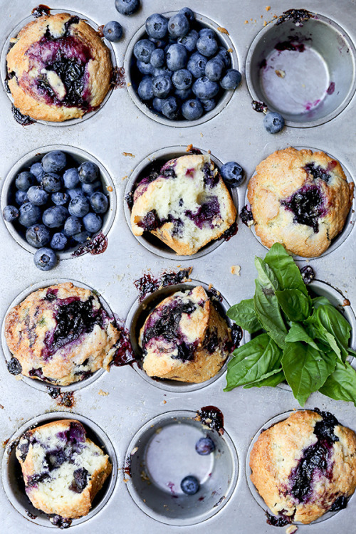 XXX verticalfood:  blueberry-basil muffins  Yeeeeesssssss!!! photo