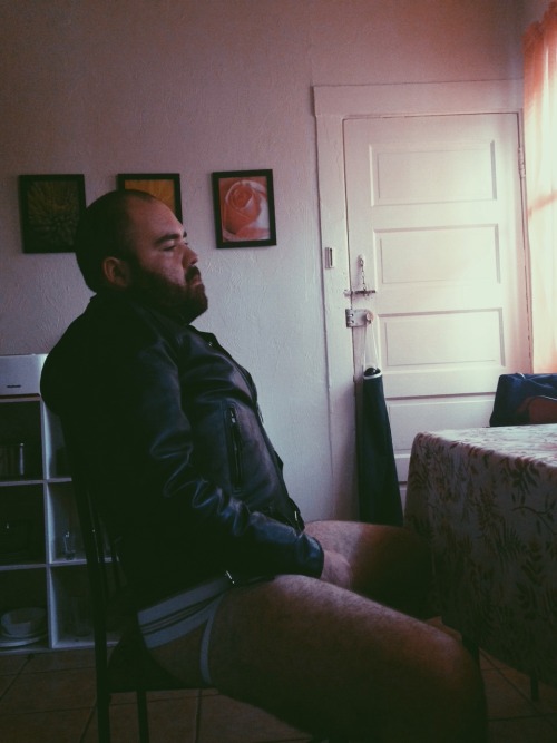 pinktracingpaper:  Good morning/ day off 