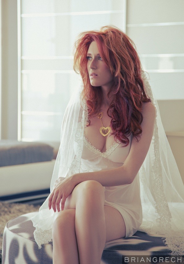 hypno-sandwich:earthmoved: by Madeleine Baldacchino    Bonus good morning redhead.