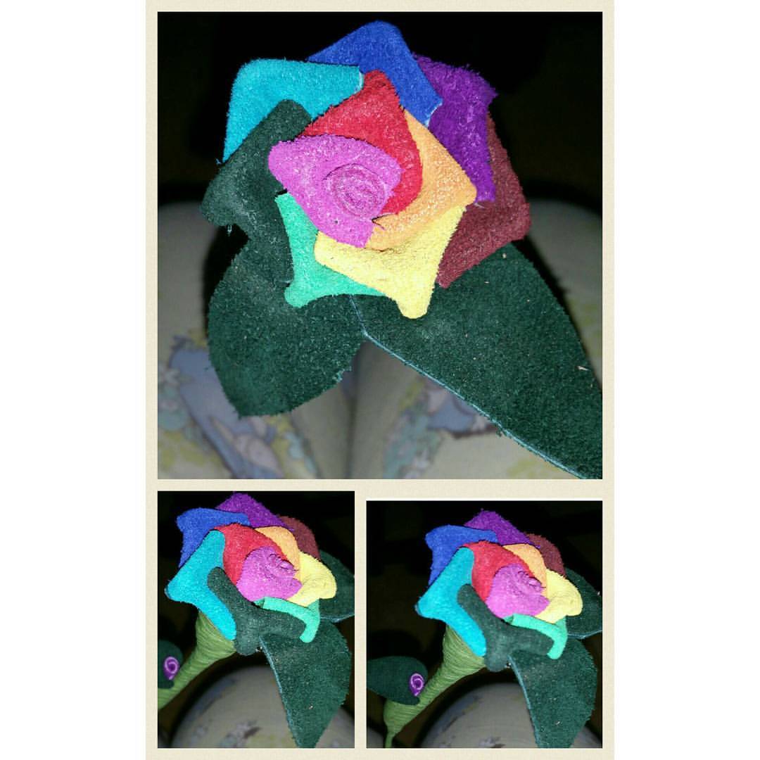 hispirategirl:  Daddy bought me a leather rainbow rose yesterday at Celtic Fling.