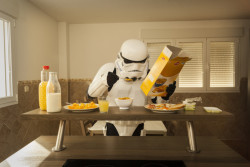 mymodernmet:  Secret Everyday Lives of Stormtroopers