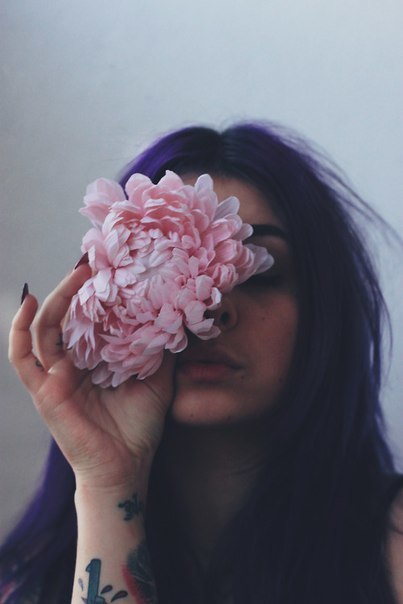 teen-age-dirtbag:  ☾☻guys, gals, and grunge grunge grunge☻☽ 
